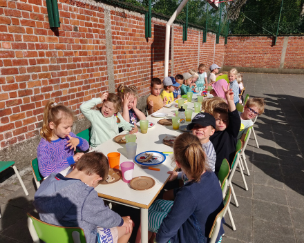 We werden weer heerlijk verwend door de ouderraad met een uitgebreid ontbijt! Dankuwel!👏👏👏