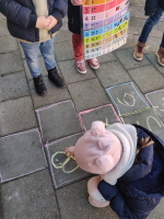 Grootouderfeest,een verhaal vol kleur' spelen  vroeger- nu