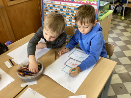 Grootouders op bezoek in de klas